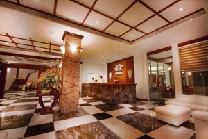 هتل ارلز ریجنت کندی