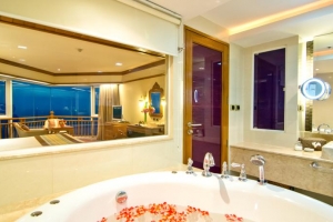 هتل رویال کلیف بیچ پاتایا