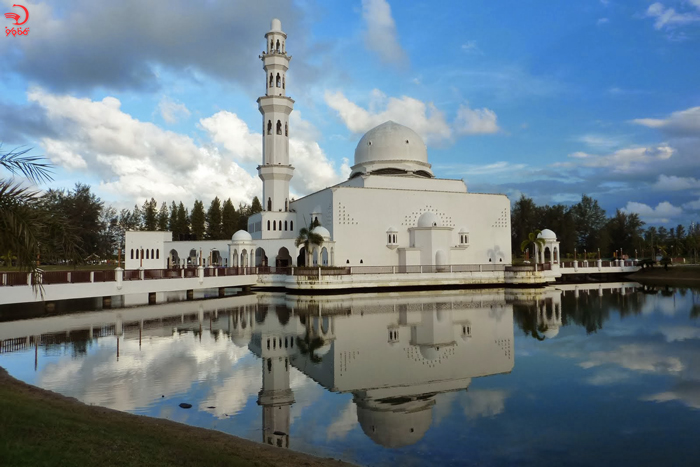 مسجد تنگکو تنگا زهرا، مالزی