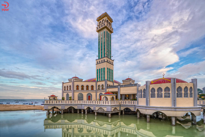مسجد شناور تانجونگ بونگا، مالزی