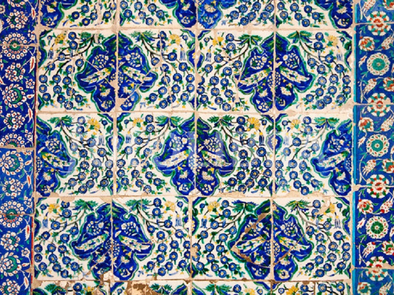 کاشی های مسجد ایوب سلطان