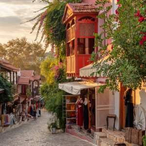 تور آنتالیا